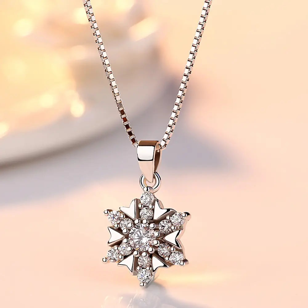 Women’s Silver Plated Snowflake Necklace